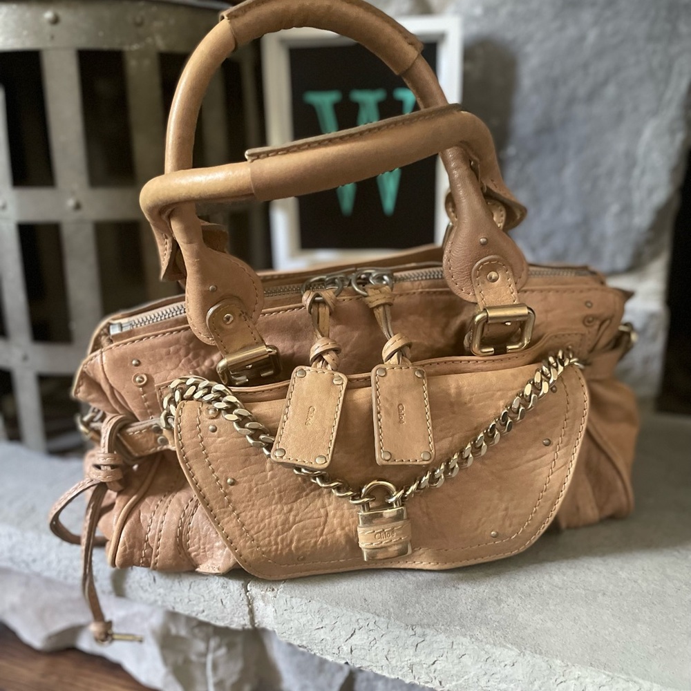 Chloe Hand Bag Leather 🌸auction 5/13@7pmEST